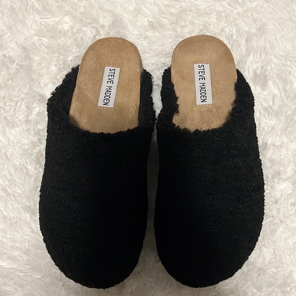 Steve Madden black Sherpa slip on slipper